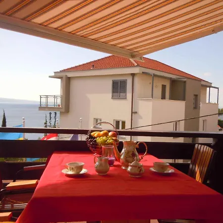 Apartamento Studio In Omis/makarska Riviera 7224